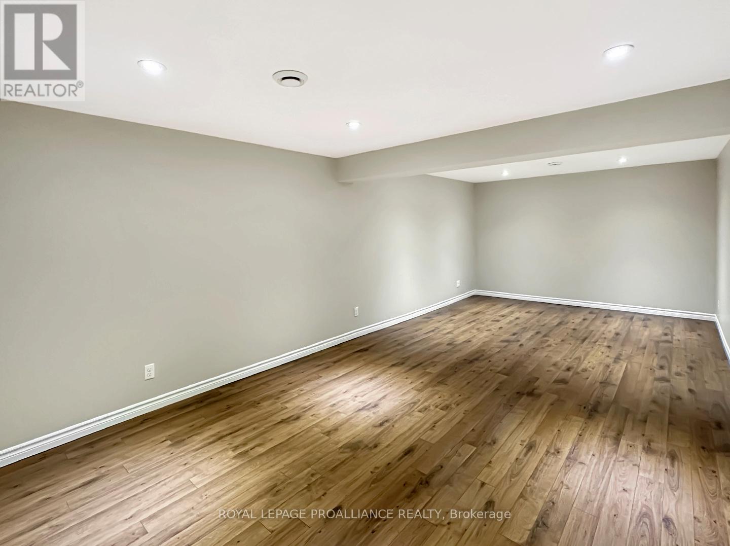 53 Sarah Court, Belleville, Ontario  K8P 0B2 - Photo 26 - X12918822