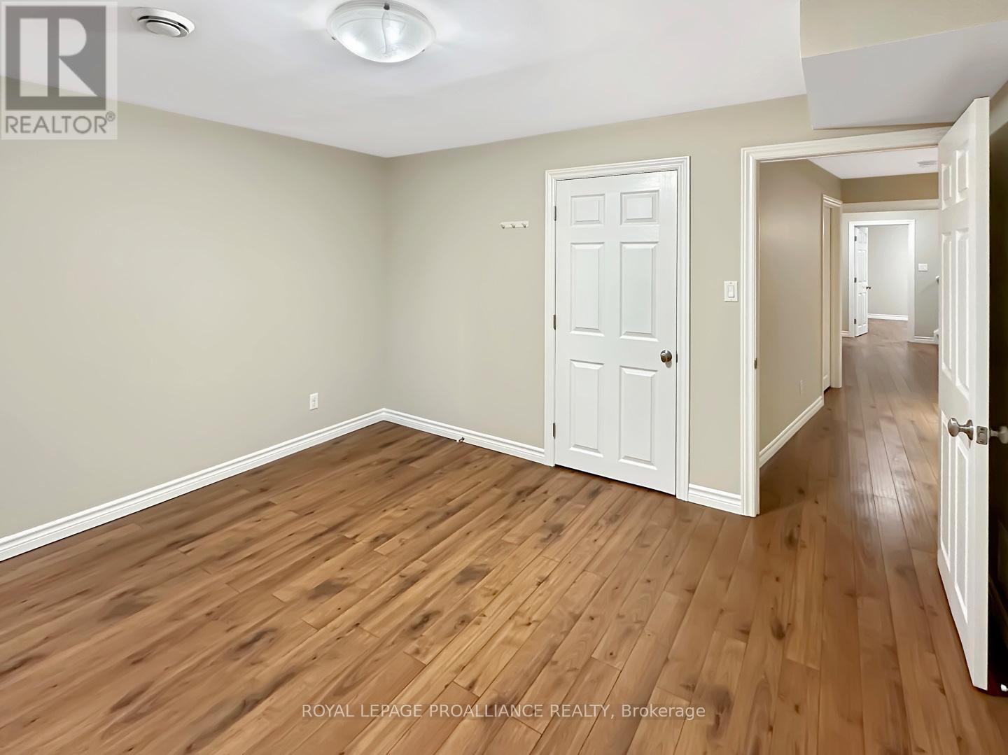 53 Sarah Court, Belleville, Ontario  K8P 0B2 - Photo 30 - X12918822