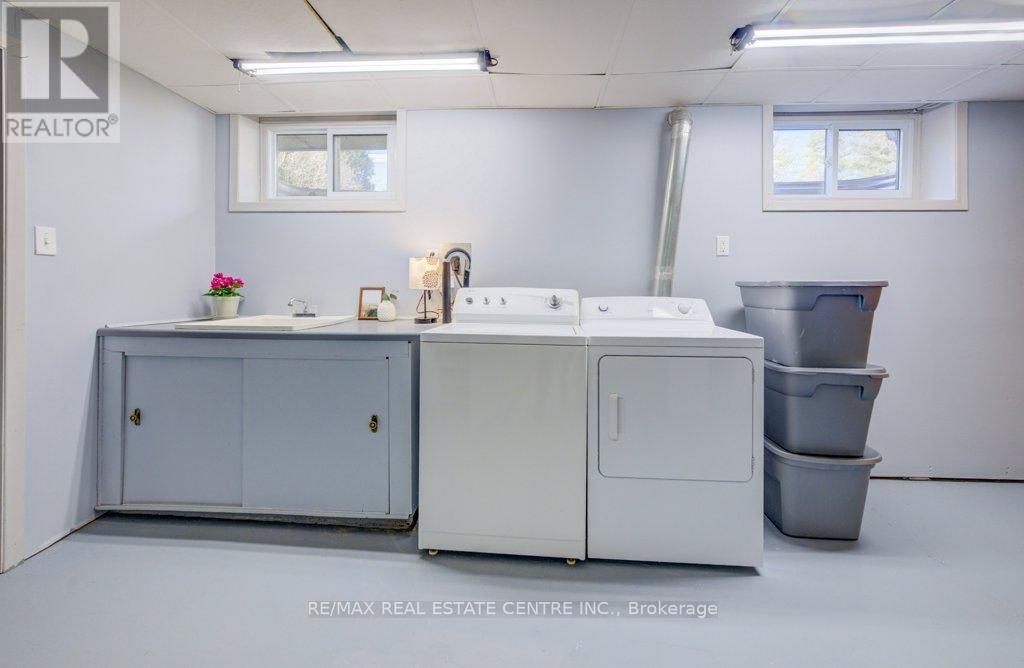 25 Carey Street, Hamilton, Ontario  L0R 1V0 - Photo 32 - X12989280