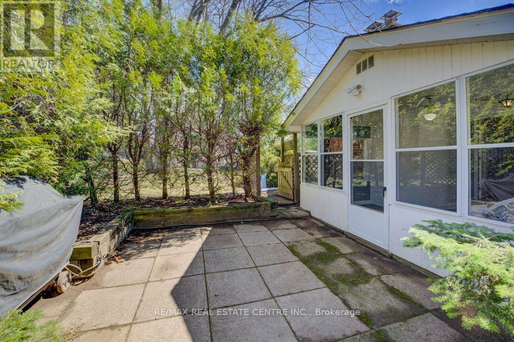 25 Carey Street, Hamilton, Ontario  L0R 1V0 - Photo 35 - X12989280