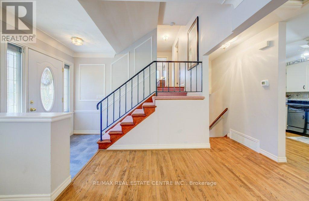 25 Carey Street, Hamilton, Ontario  L0R 1V0 - Photo 6 - X12989280