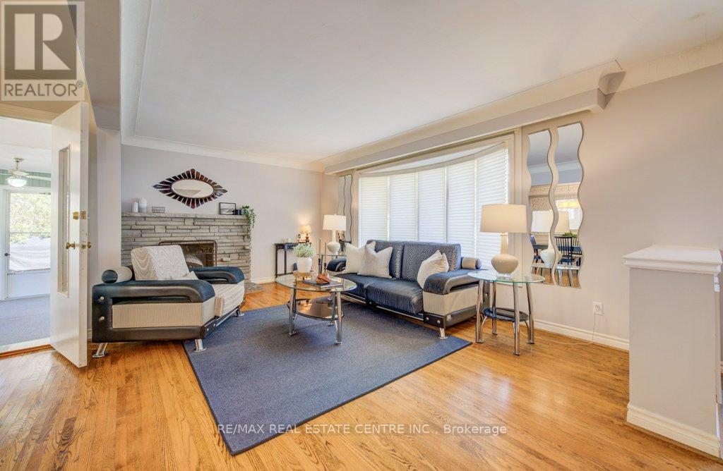 25 Carey Street, Hamilton, Ontario  L0R 1V0 - Photo 7 - X12989280