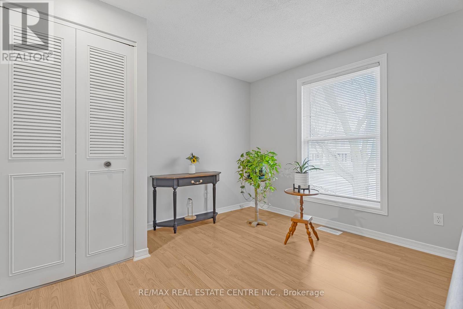 153 The Greenway, Cambridge, Ontario  N1R 6L6 - Photo 29 - X12989304