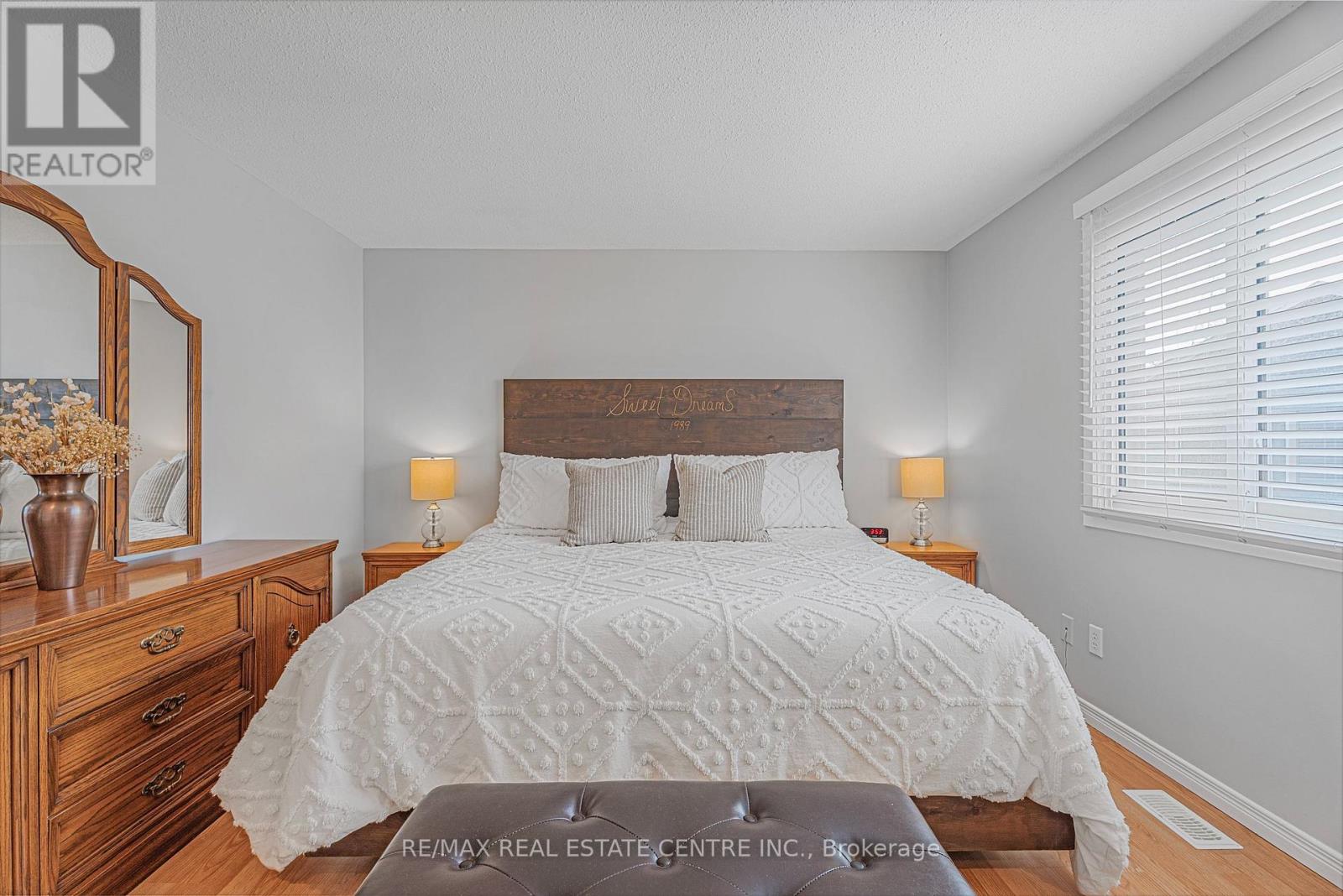 153 The Greenway, Cambridge, Ontario  N1R 6L6 - Photo 31 - X12989304
