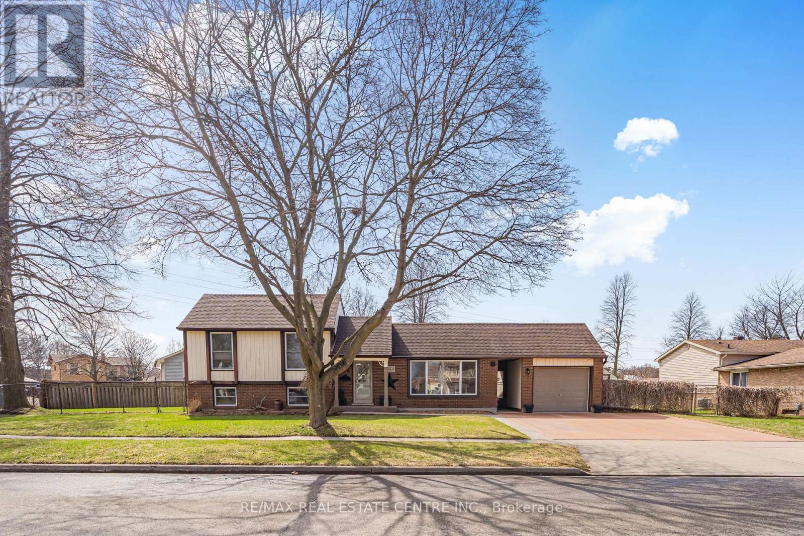 153 The Greenway, Cambridge, Ontario  N1R 6L6 - Photo 41 - X12989304