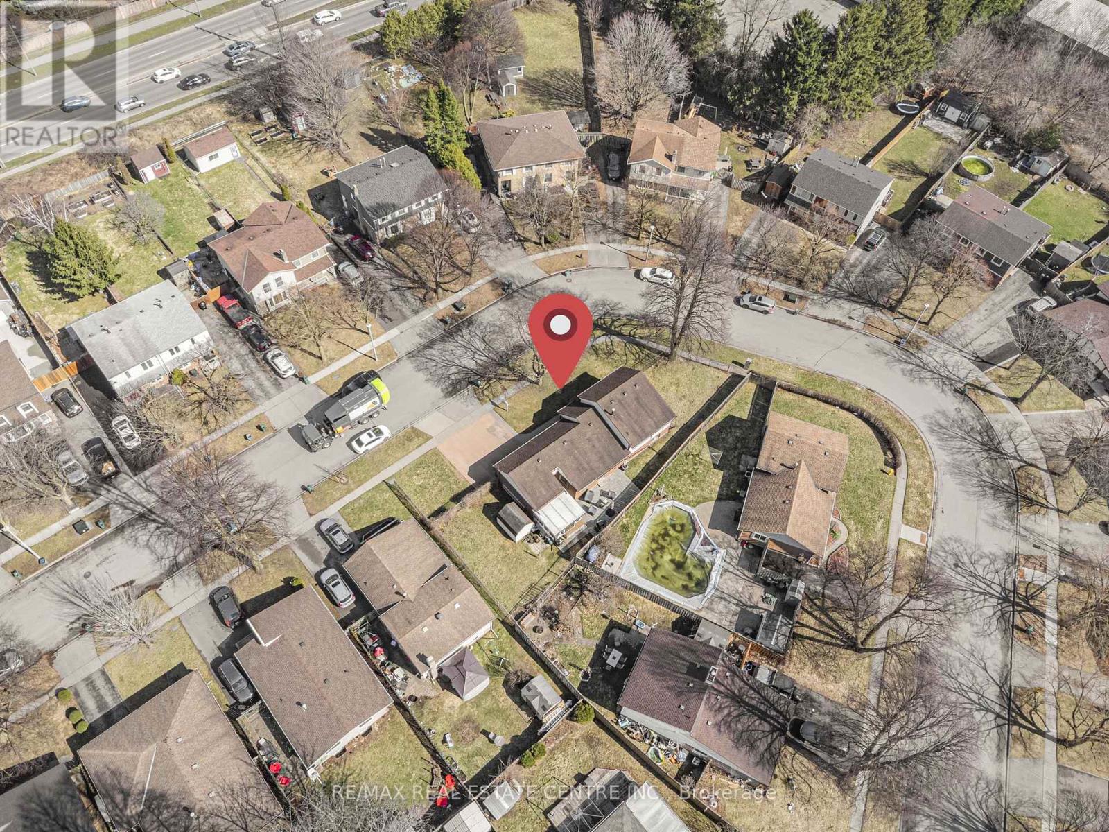 153 The Greenway, Cambridge, Ontario  N1R 6L6 - Photo 46 - X12989304