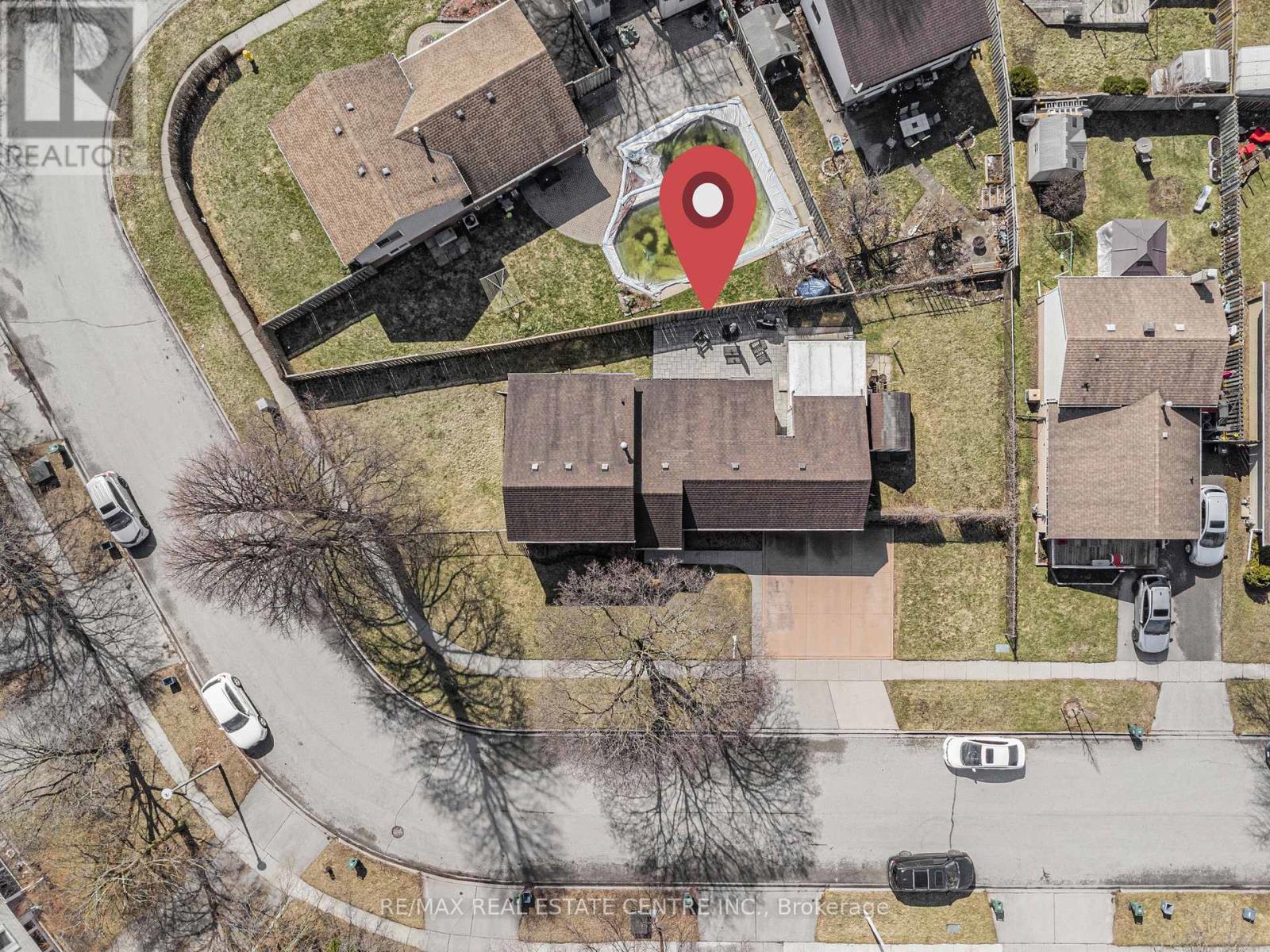 153 The Greenway, Cambridge, Ontario  N1R 6L6 - Photo 49 - X12989304