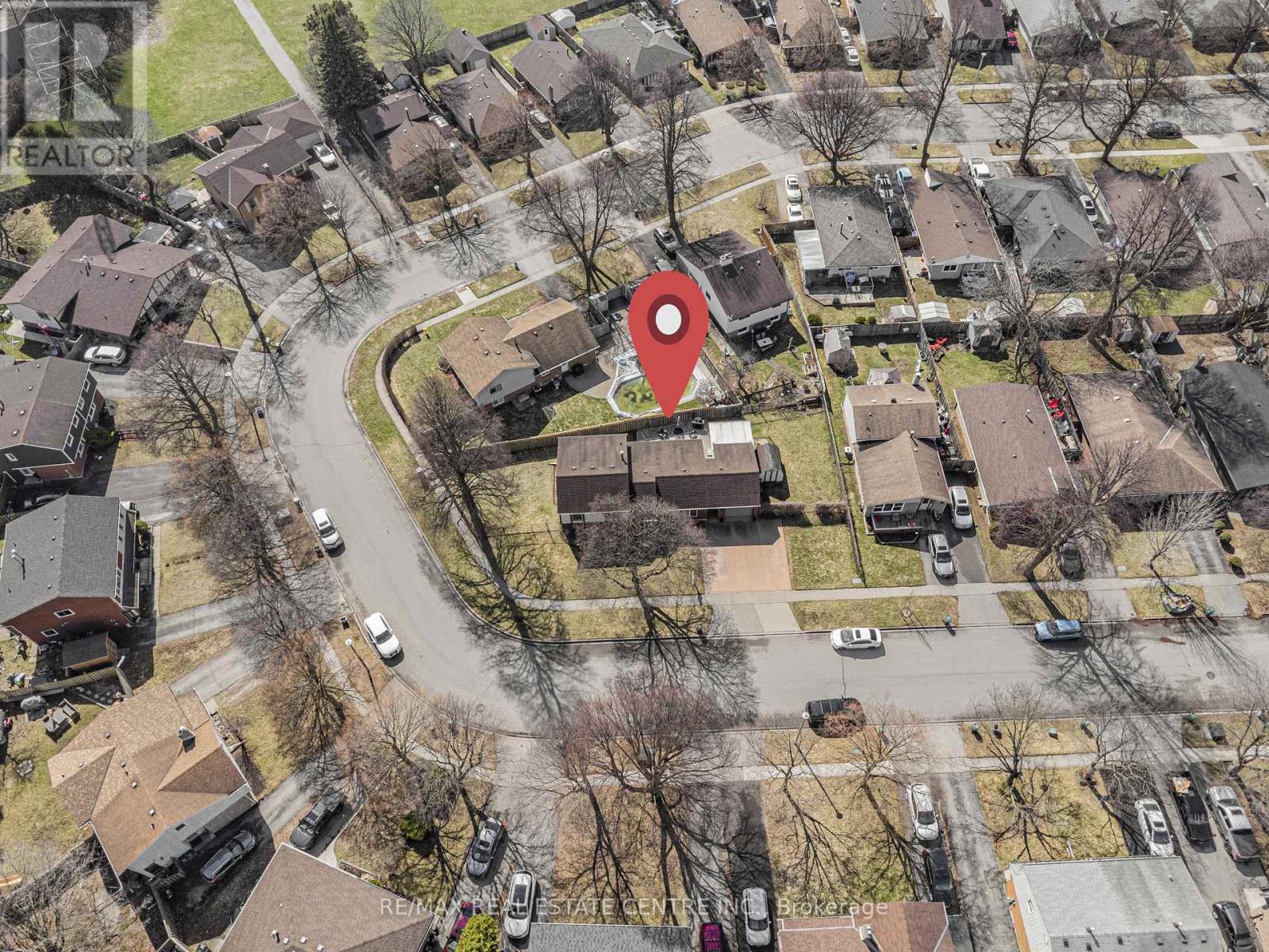 153 The Greenway, Cambridge, Ontario  N1R 6L6 - Photo 50 - X12989304