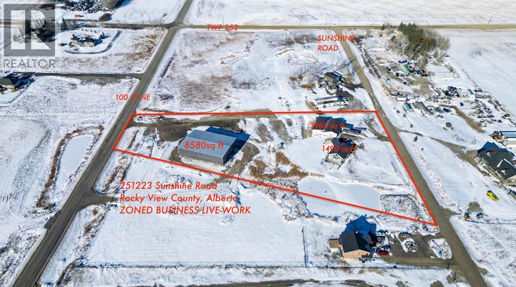 251223 Sunshine Road, Rural Rocky View County, Alberta  T1Z 0M6 - Photo 2 - A2287185