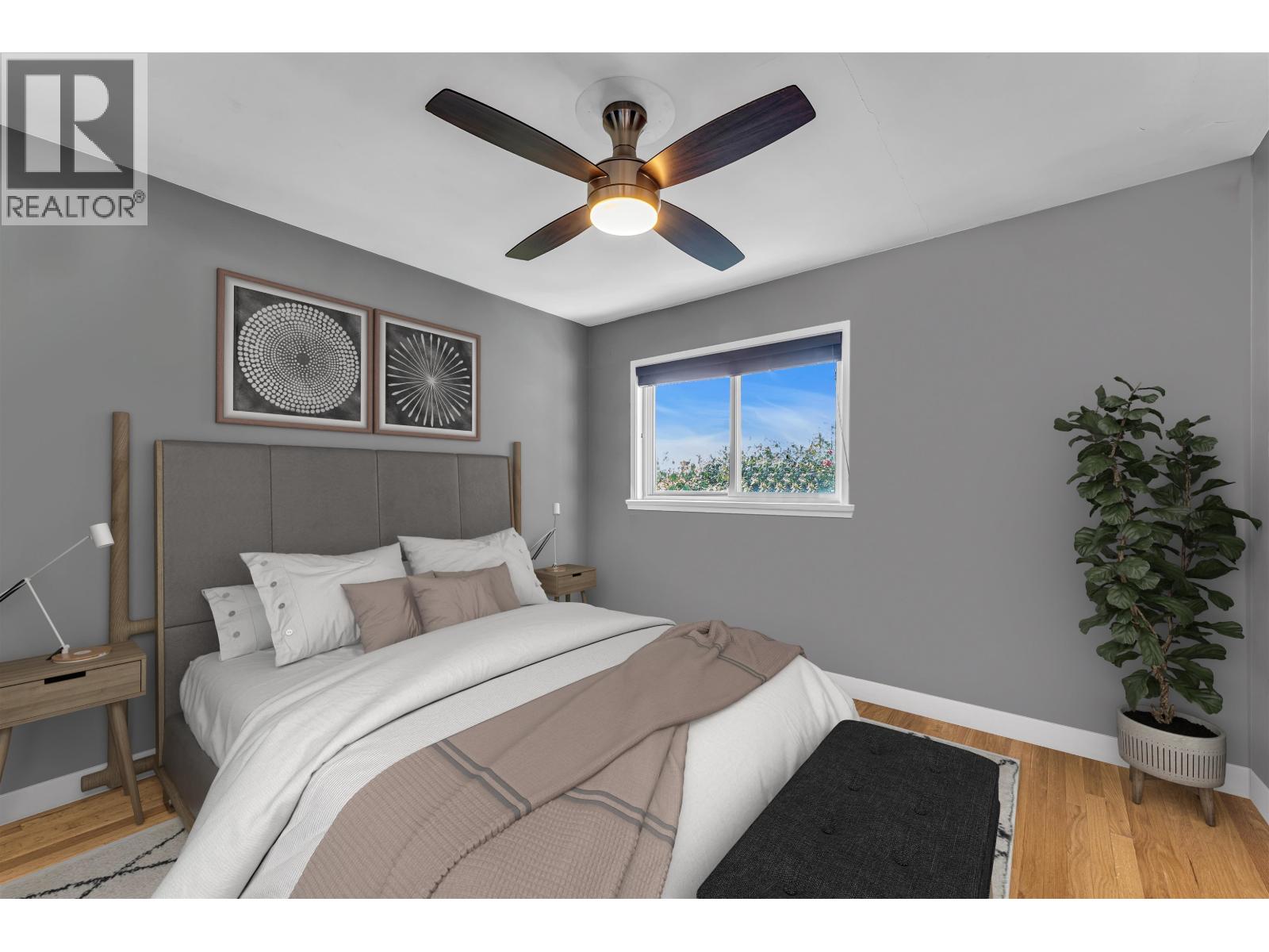 Listing Picture 15 of 26 : 2925 MCGILL STREET, Vancouver / 溫哥華 - 魯藝地產 Yvonne Lu Group - MLS Medallion Club Member