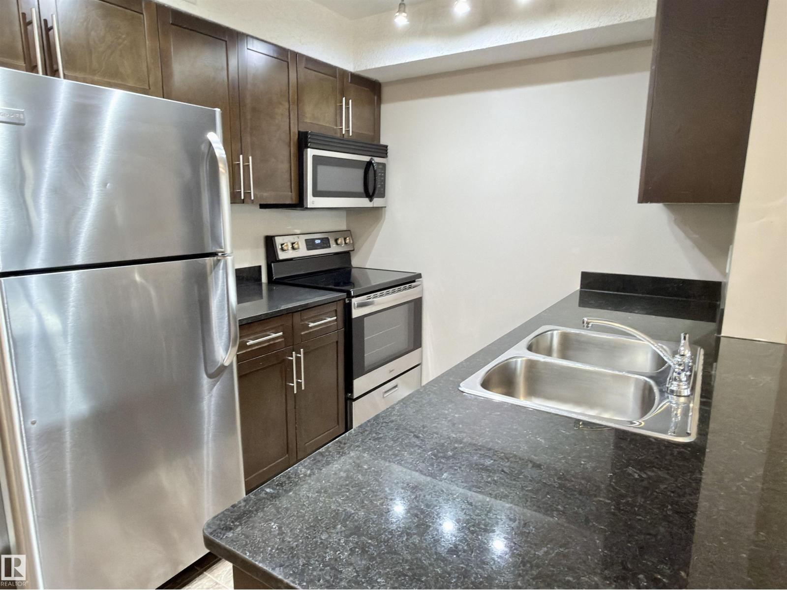 #205 11816 22 Av Sw, Edmonton, Alberta  T6W 2A2 - Photo 8 - E4470417