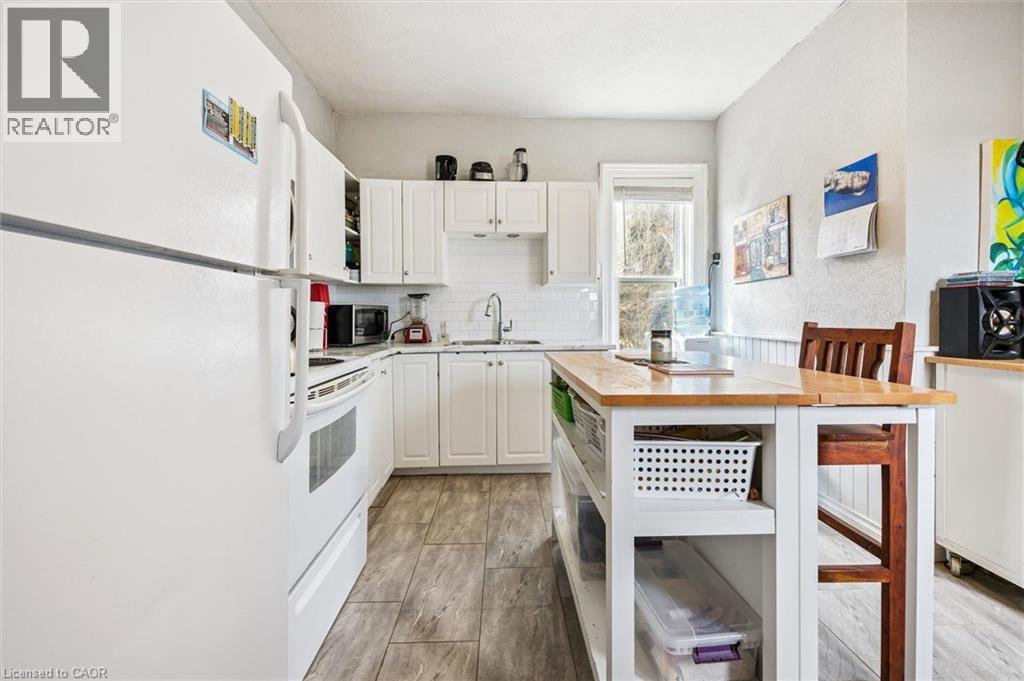 156 Wellington Street N, Kitchener, Ontario  N2H 5K1 - Photo 12 - 40813544