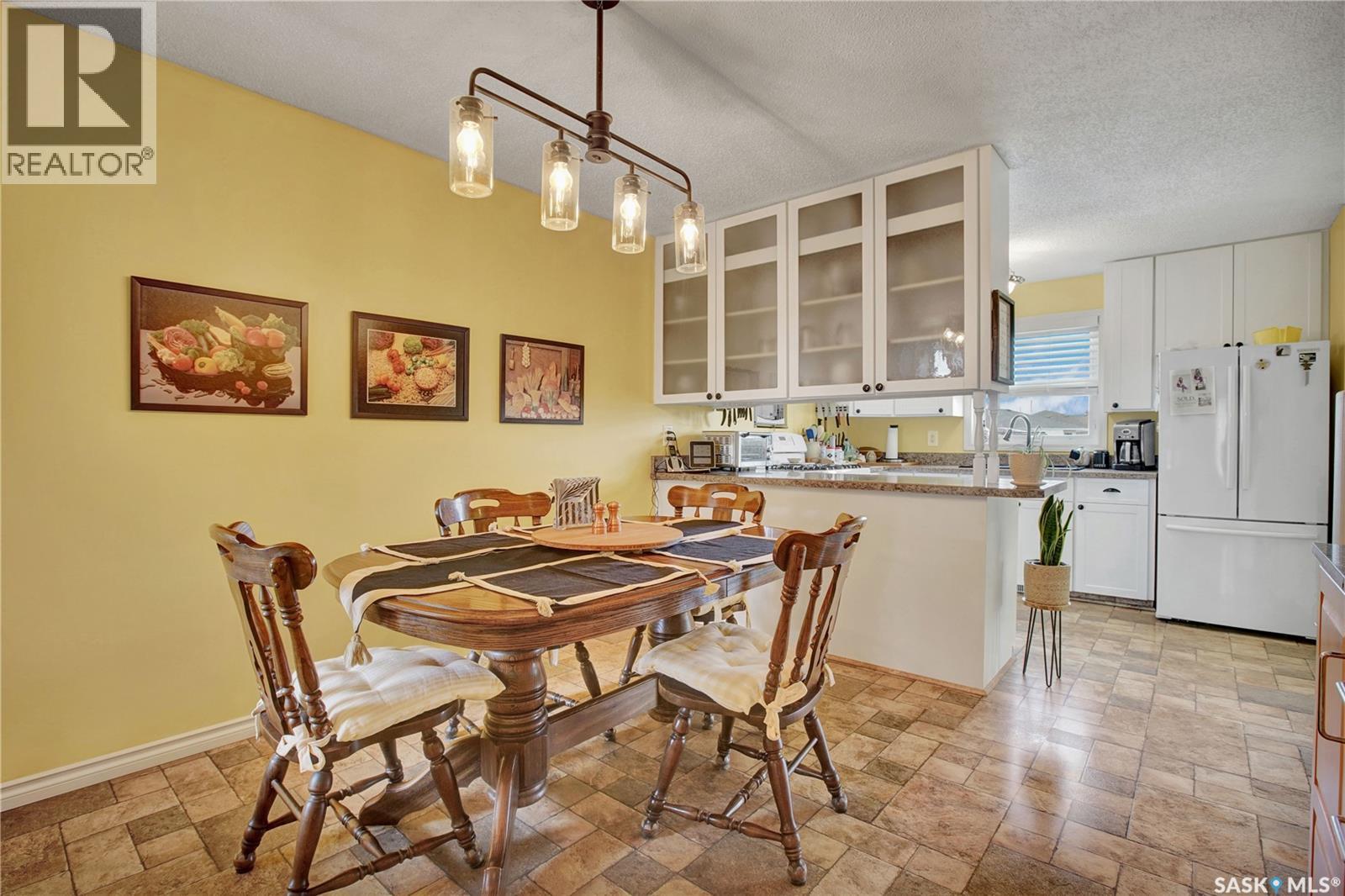 221 Lane Court, Warman, Saskatchewan  S0K 4S0 - Photo 8 - SK032600