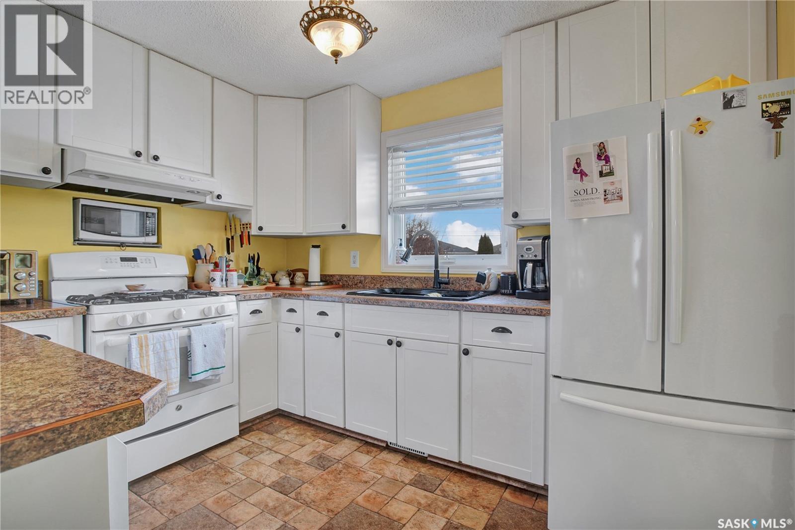 221 Lane Court, Warman, Saskatchewan  S0K 4S0 - Photo 9 - SK032600