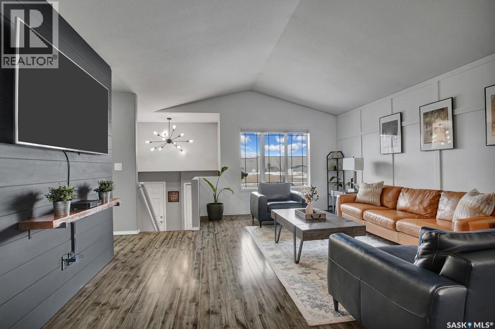 703 Gowan Road, Warman, Saskatchewan  S0K 4S2 - Photo 4 - SK032482