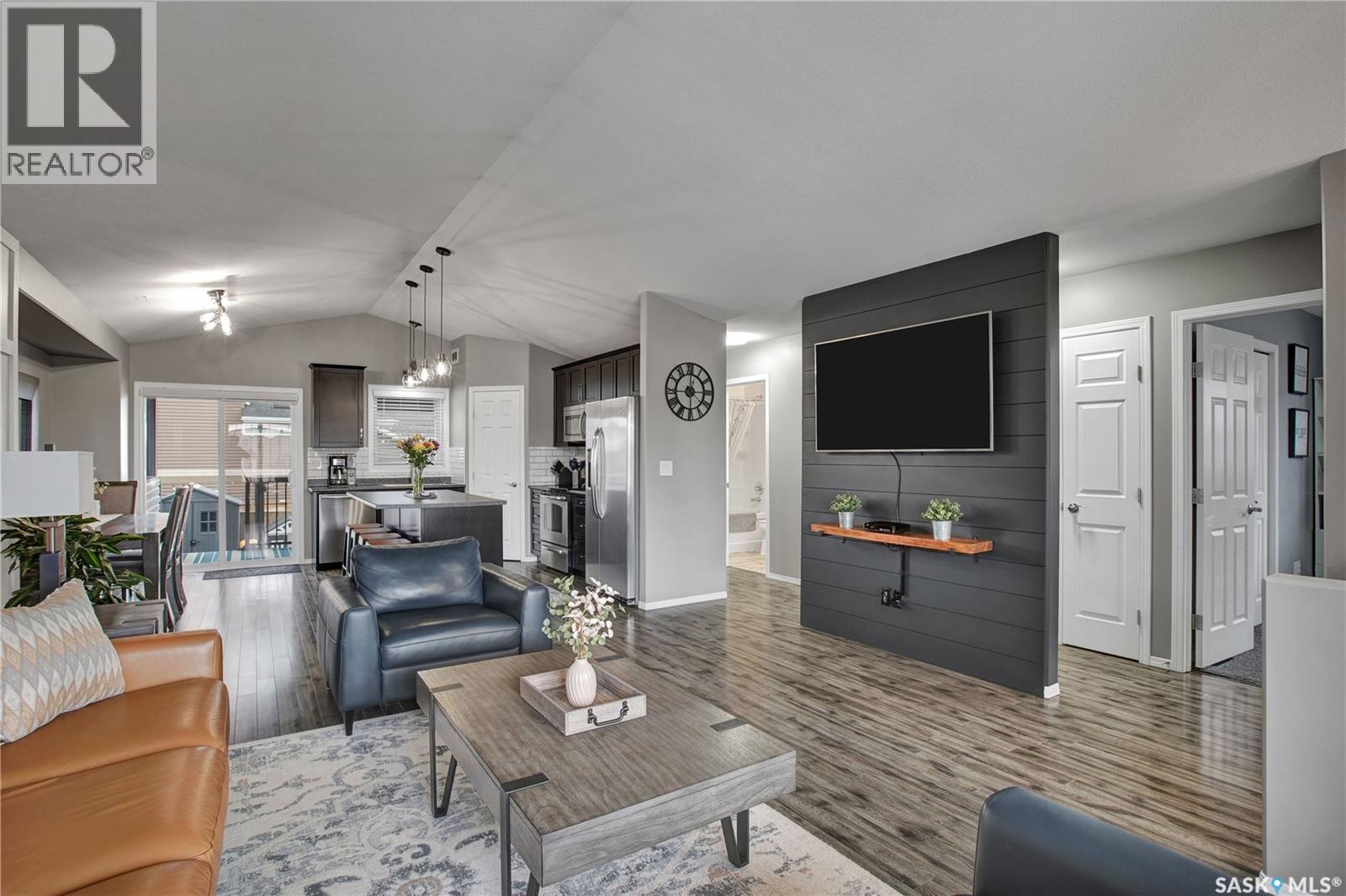 703 Gowan Road, Warman, Saskatchewan  S0K 4S2 - Photo 5 - SK032482