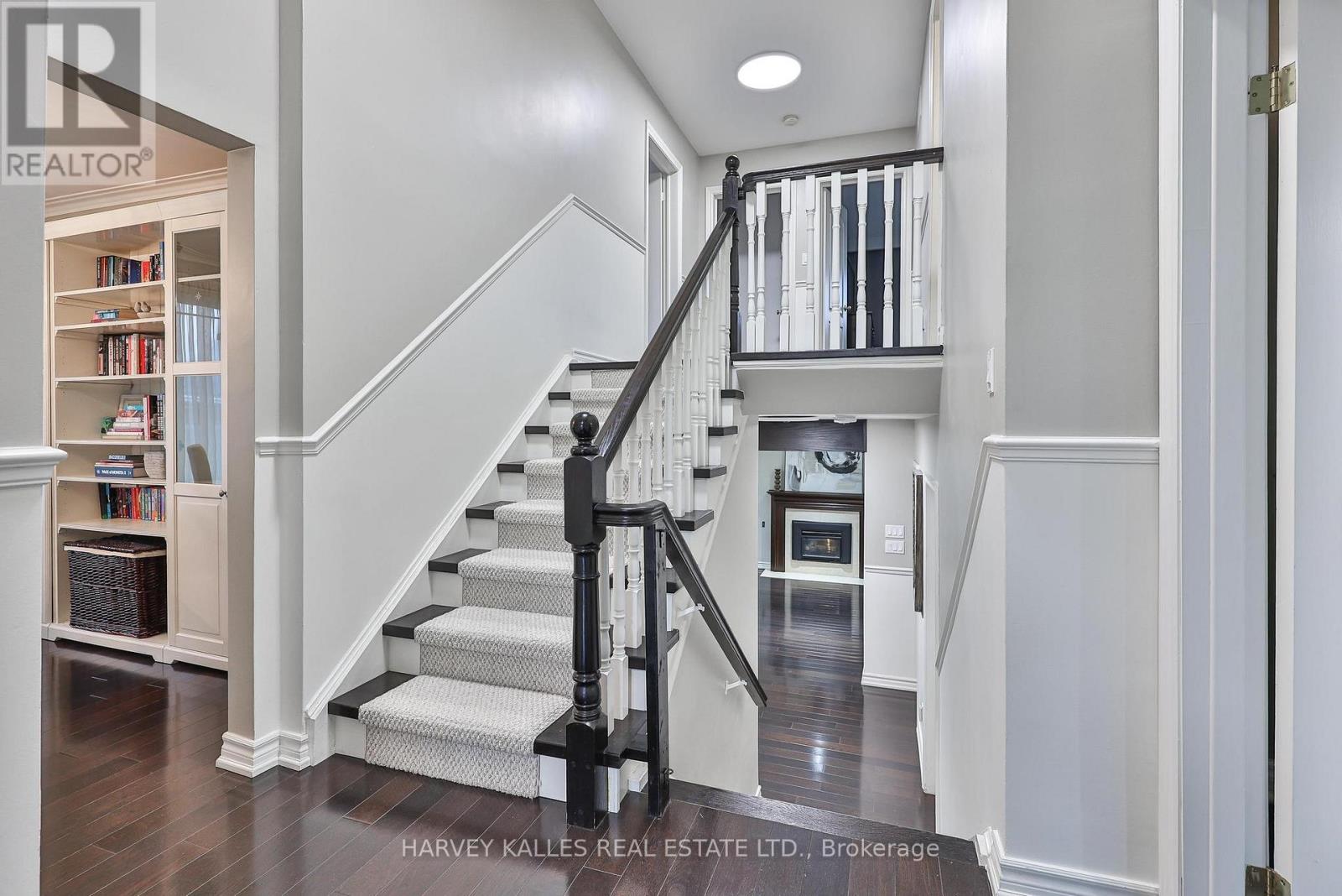 29 Rockland Drive, Toronto, Ontario M2M 2Y8 - Photo 11 - C12966700