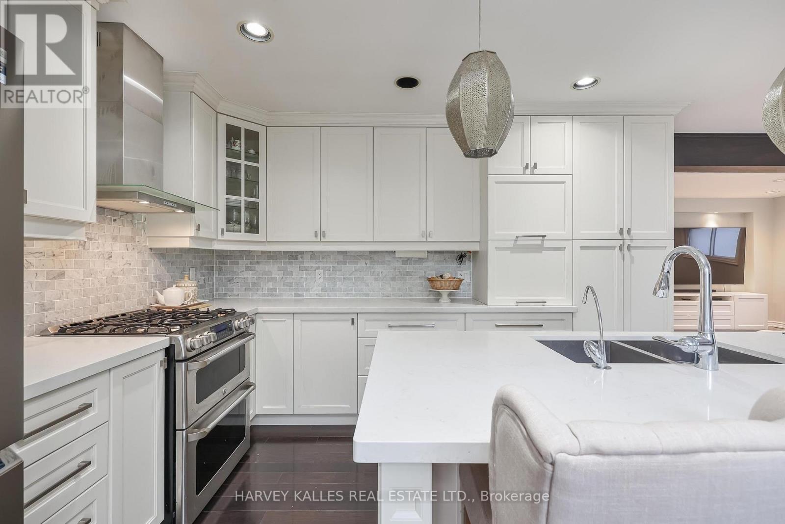 29 Rockland Drive, Toronto, Ontario M2M 2Y8 - Photo 16 - C12966700