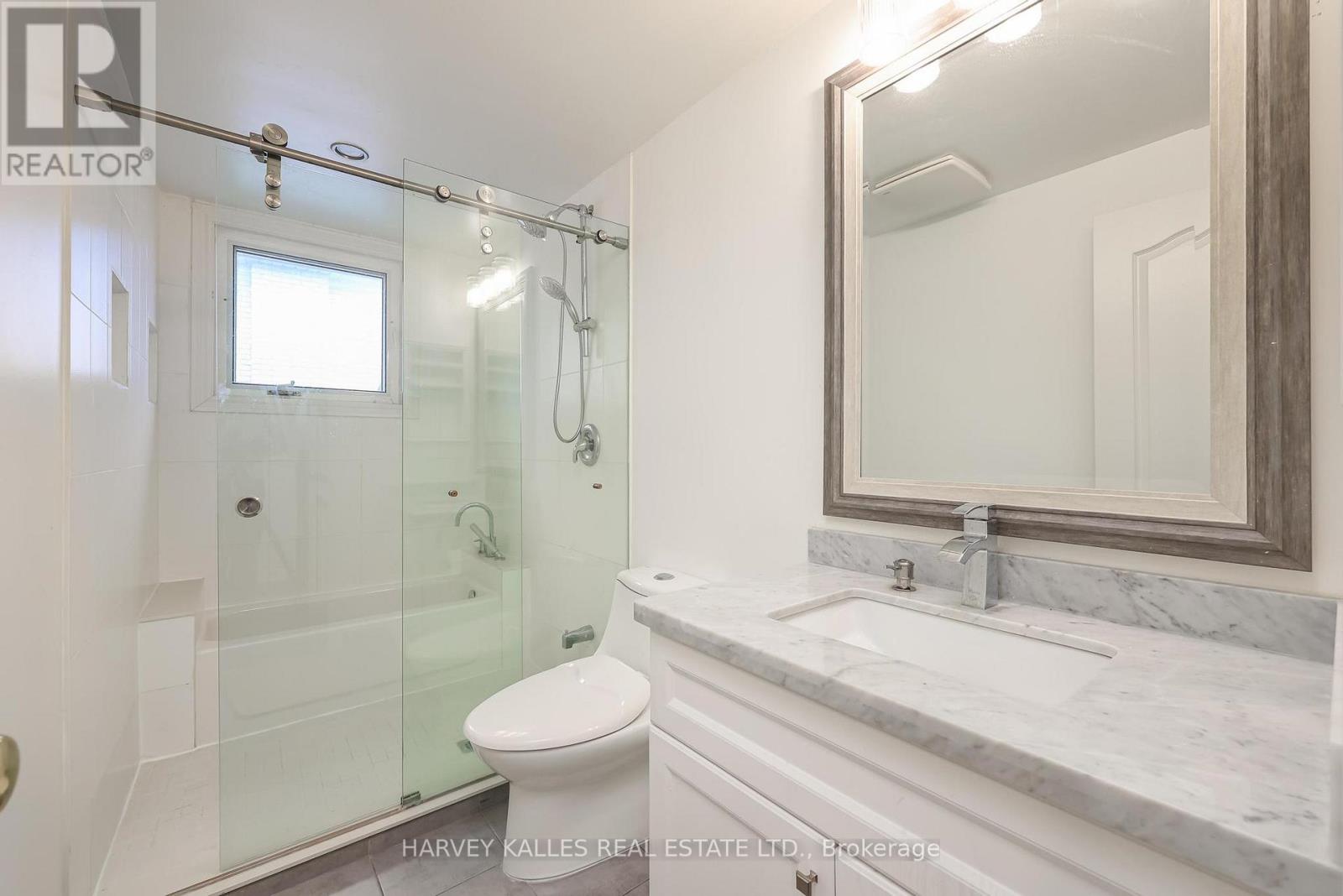29 Rockland Drive, Toronto, Ontario M2M 2Y8 - Photo 31 - C12966700
