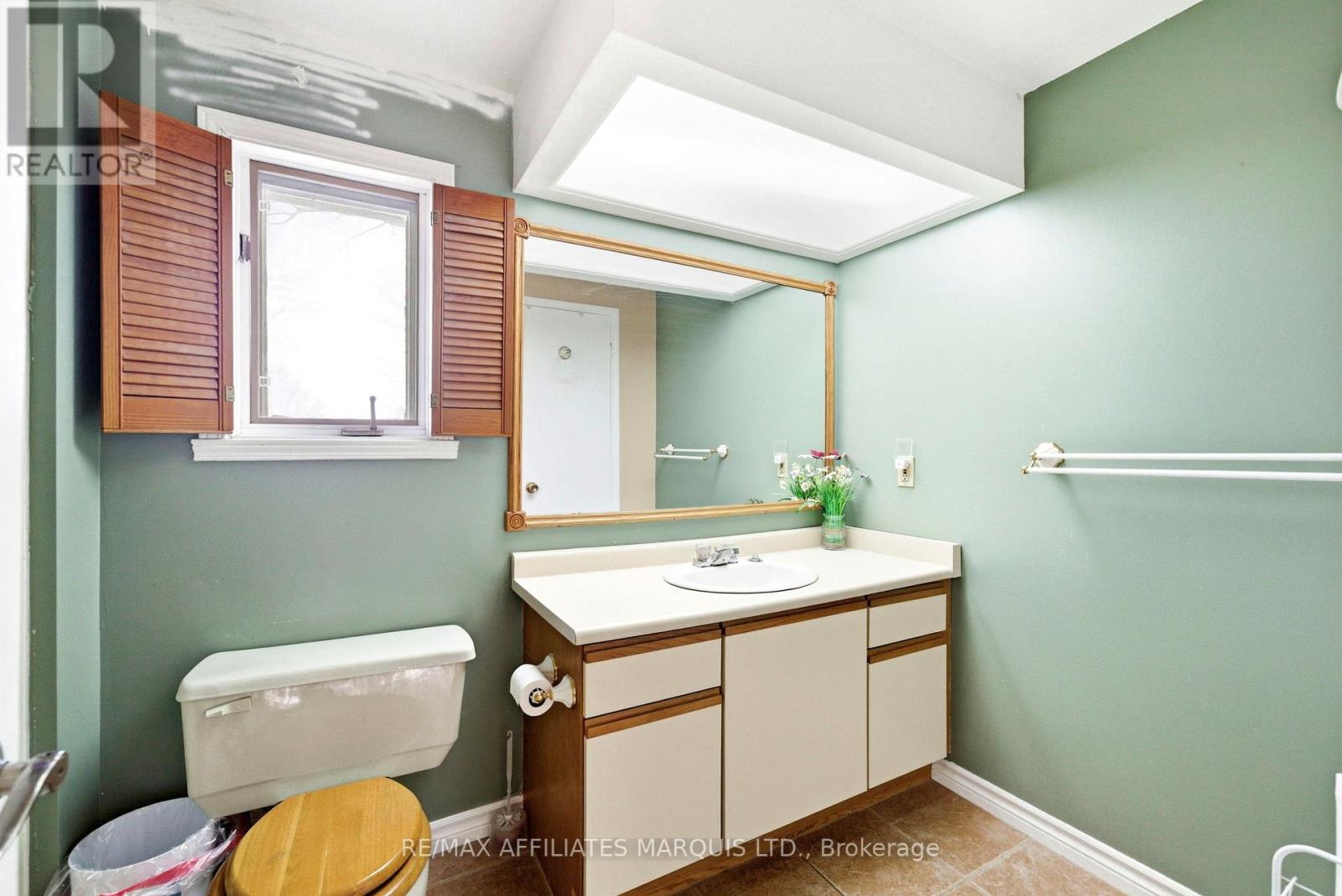 672 Champlain Drive, Cornwall, Ontario K6H 6P2 - Photo 18 - X12989458