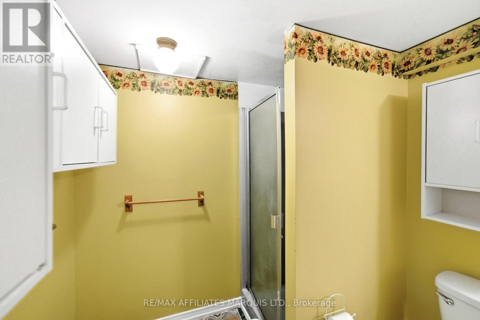 672 Champlain Drive, Cornwall, Ontario K6H 6P2 - Photo 27 - X12989458