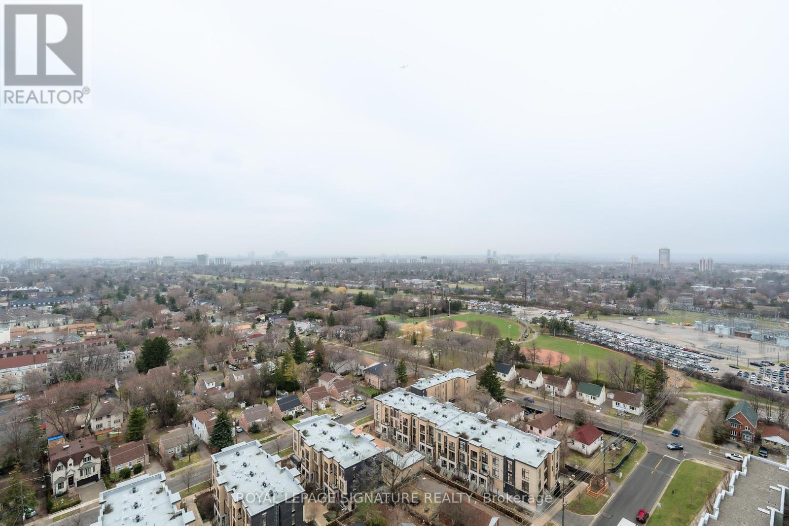 2408 - 15 Greenview Avenue, Toronto, Ontario M2M 4M7 - Photo 17 - C12986800