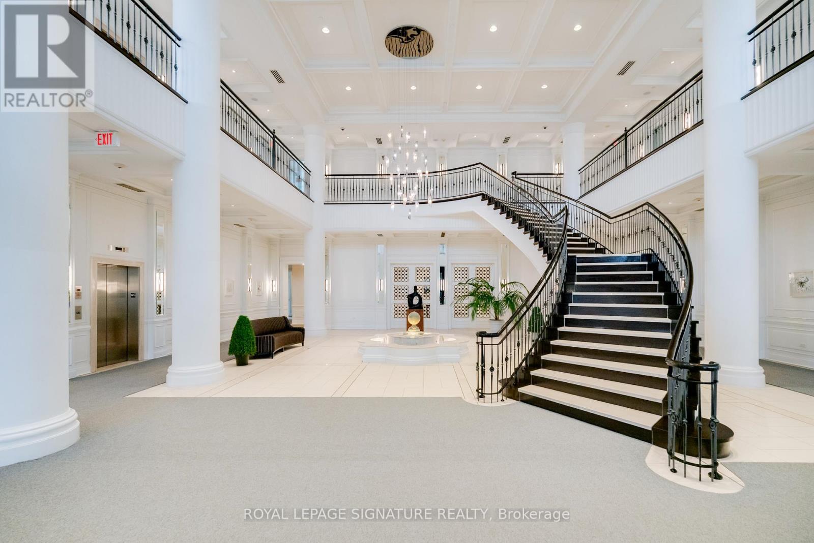 2408 - 15 Greenview Avenue, Toronto, Ontario M2M 4M7 - Photo 2 - C12986800