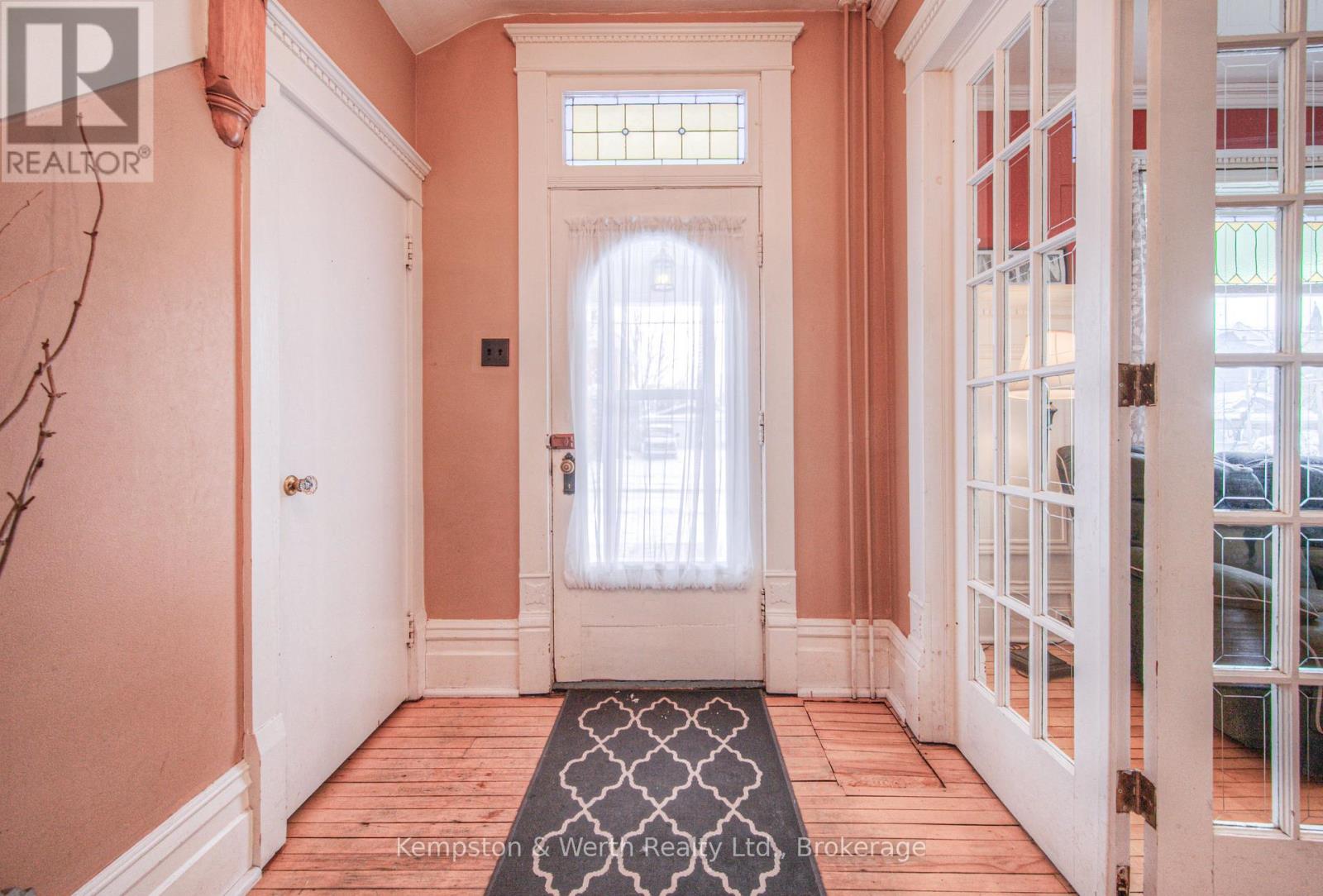 333 Barber Avenue N, North Perth, Ontario  N4W 1R8 - Photo 11 - X12989380