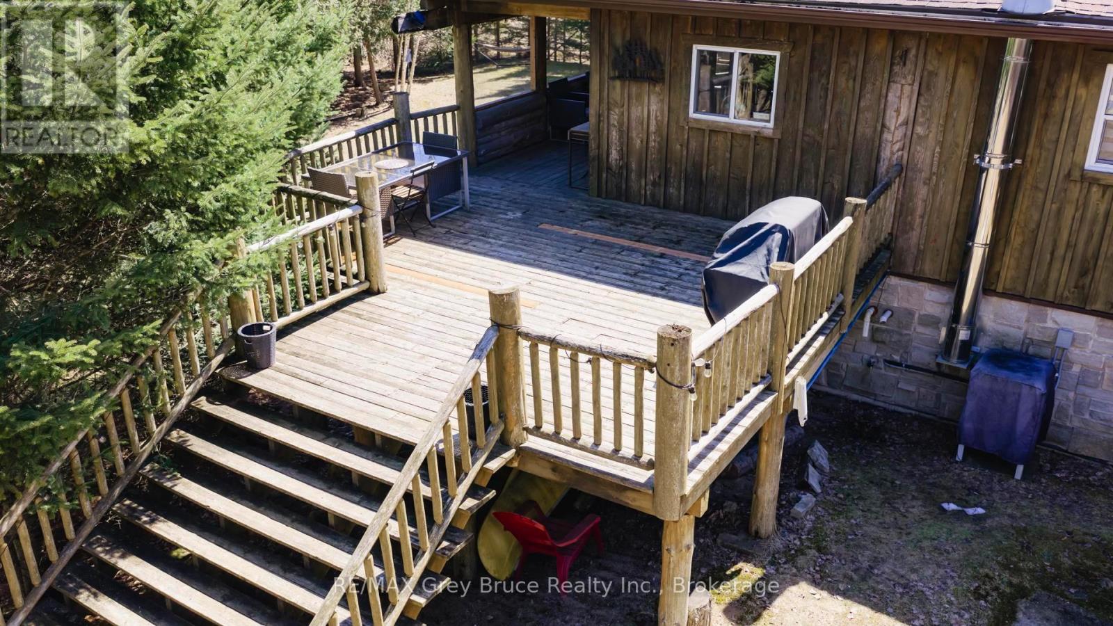 1535 15 Side Road, South Bruce Peninsula, Ontario  N0H 2T0 - Photo 10 - X12989398