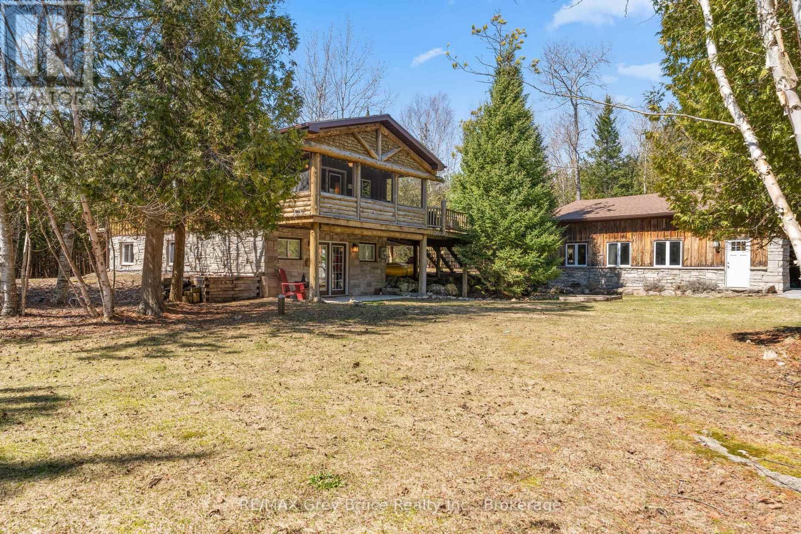 1535 15 Side Road, South Bruce Peninsula, Ontario  N0H 2T0 - Photo 2 - X12989398