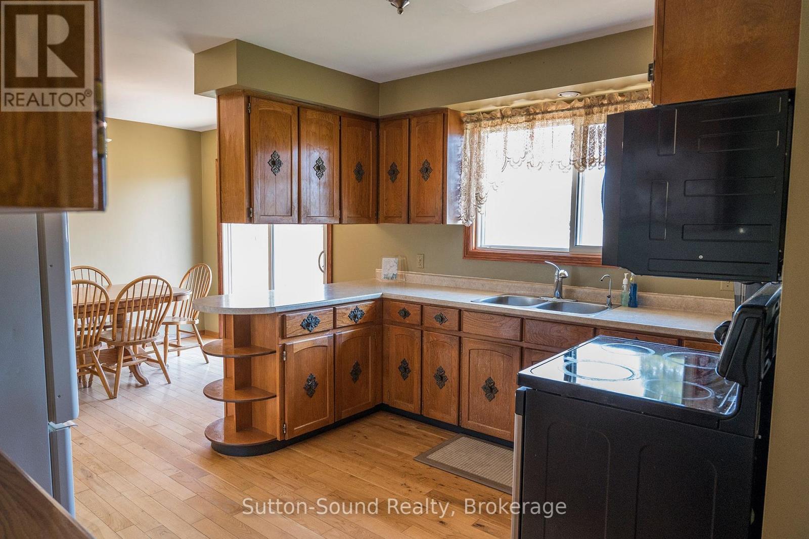 458523 8 Concession, Meaford, Ontario  N4K 5W4 - Photo 11 - X12989422