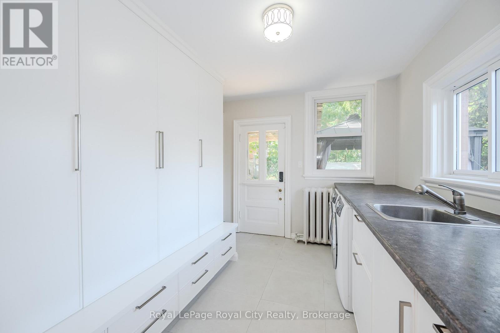 138 Dublin Street N, Guelph, Ontario  N1H 4N7 - Photo 21 - X12989492