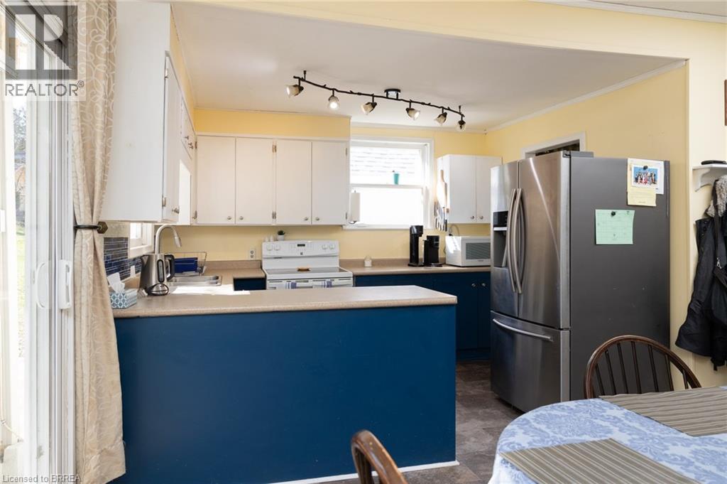 52 Temperance Street W, Waterford, Ontario  N0E 1Y0 - Photo 5 - 40820047