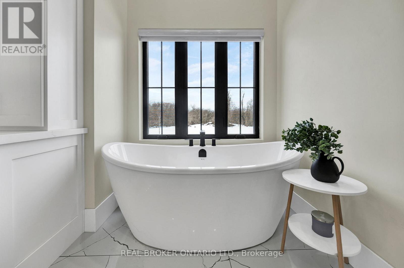 43583 Fischer Line, Huron East, Ontario  N0G 1H0 - Photo 34 - X12699410