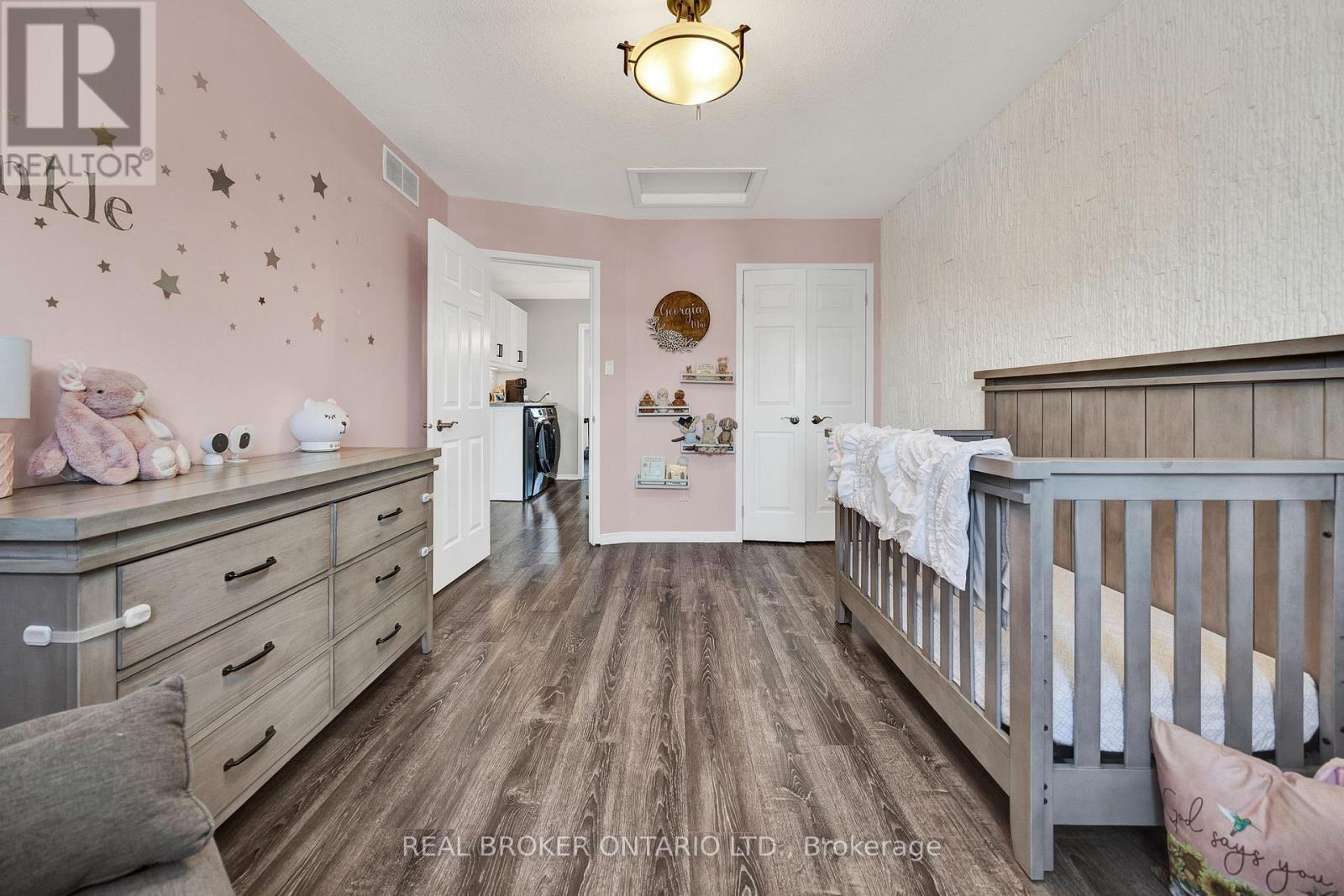 75 Peglar Crescent, Centre Wellington, Ontario  N1M 3T4 - Photo 20 - X12760548