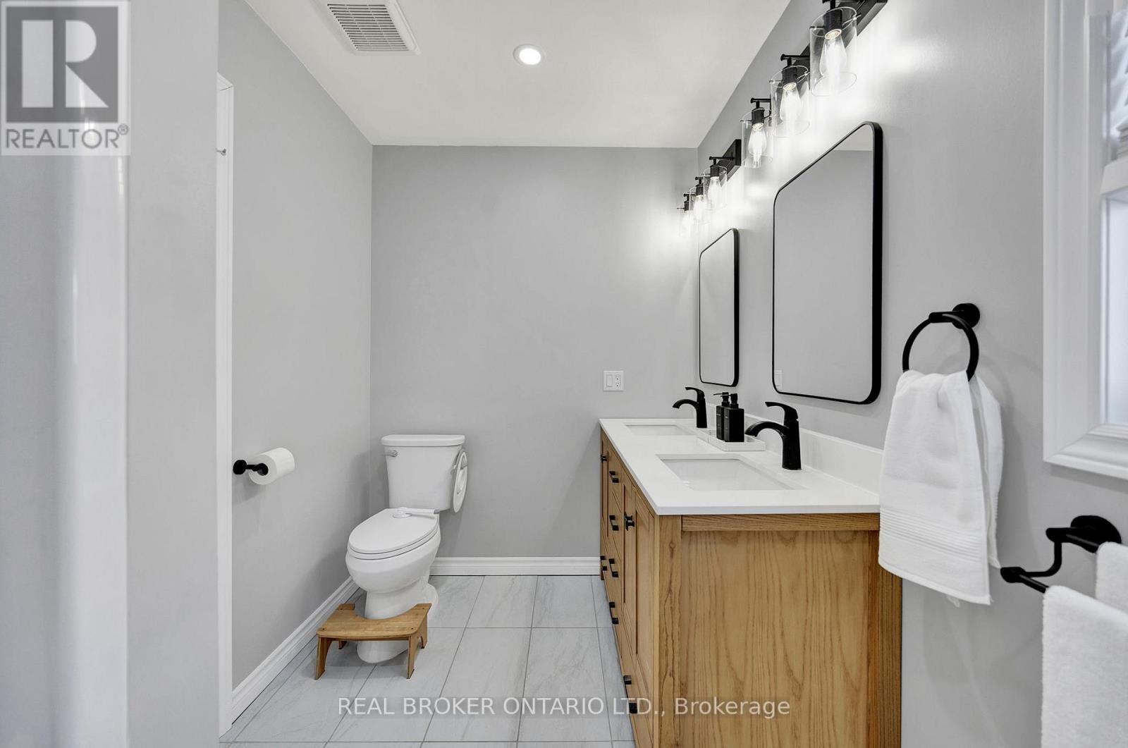 75 Peglar Crescent, Centre Wellington, Ontario  N1M 3T4 - Photo 24 - X12760548