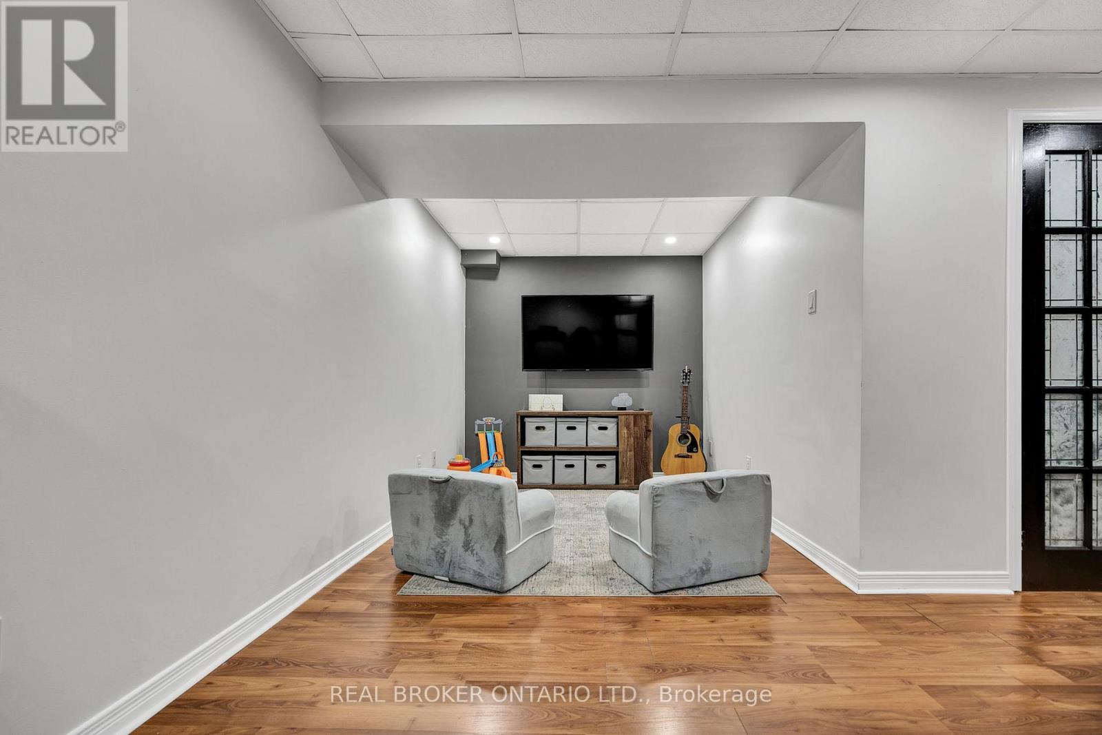 75 Peglar Crescent, Centre Wellington, Ontario  N1M 3T4 - Photo 28 - X12760548