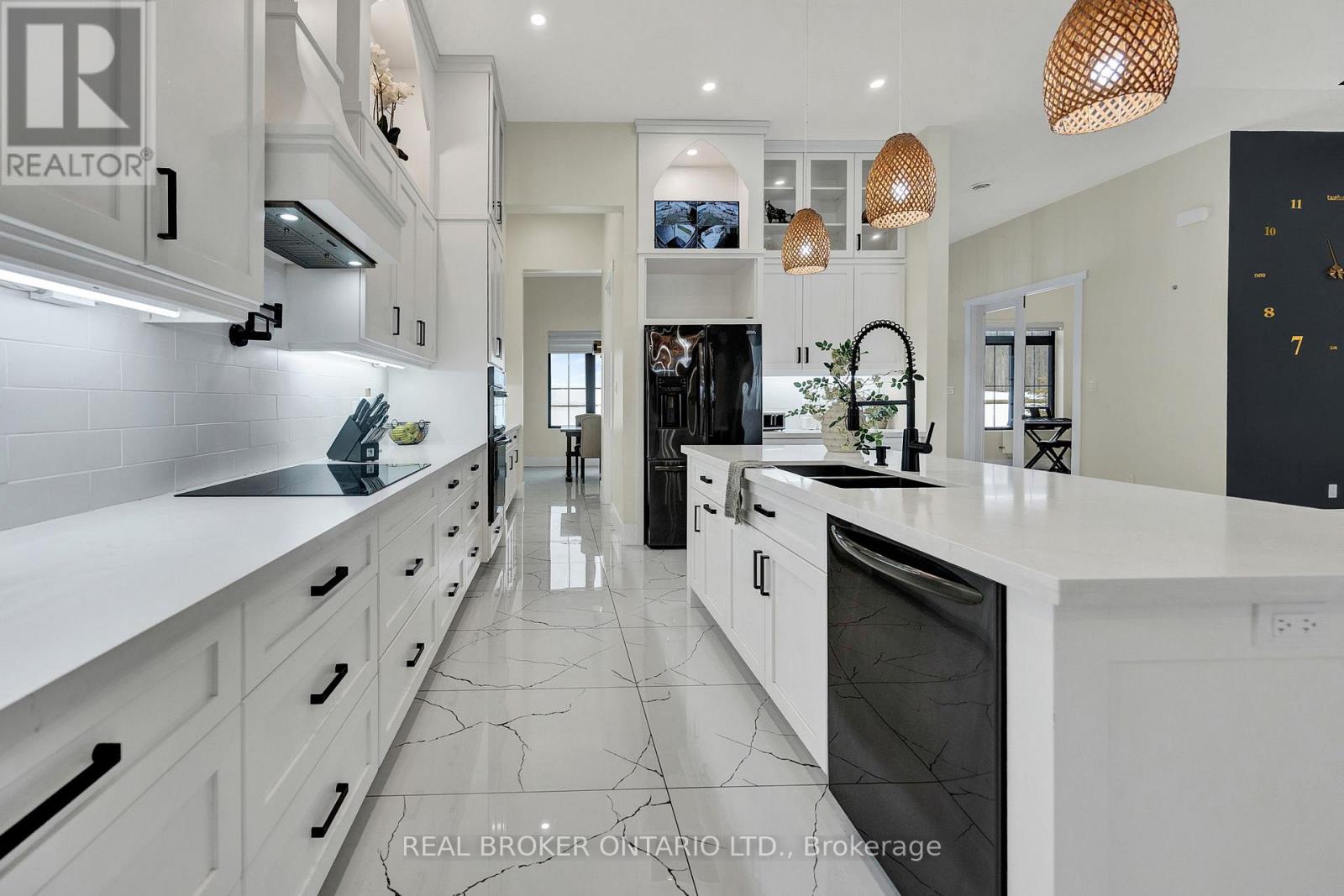 43583 Fischer Line, Huron East, Ontario  N0G 1H0 - Photo 6 - X12699410