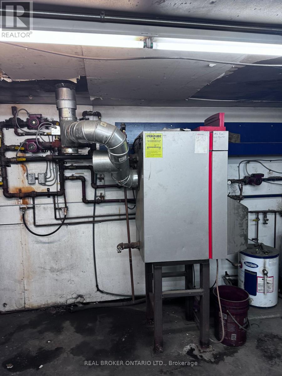 350 King Street, Minto, Ontario  N0G 2P0 - Photo 11 - X12891032