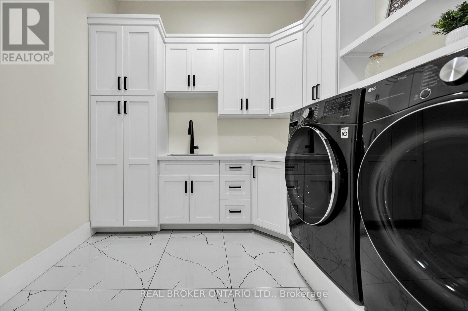 43583 Fischer Line, Huron East, Ontario  N0G 1H0 - Photo 37 - X12699410