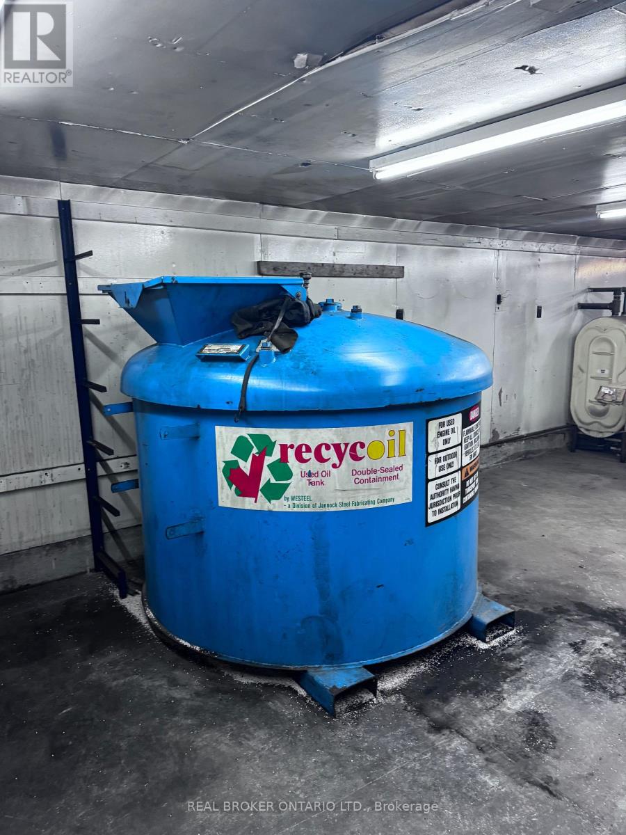 350 King Street, Minto, Ontario  N0G 2P0 - Photo 9 - X12891032