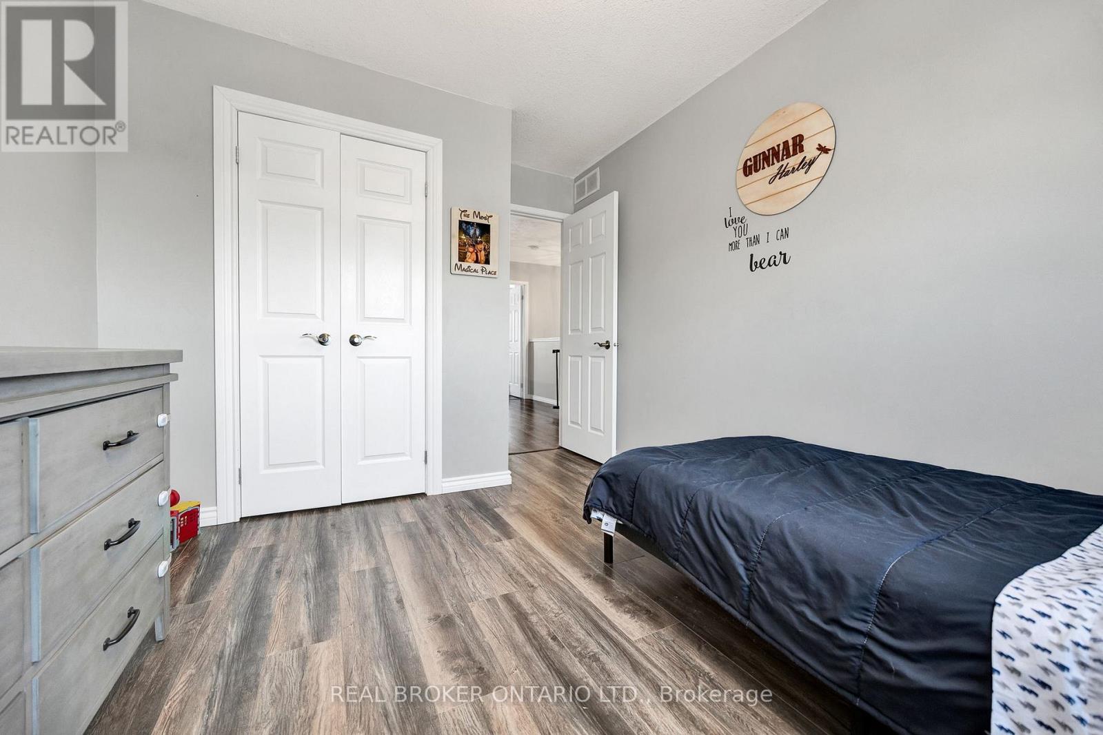 75 Peglar Crescent, Centre Wellington, Ontario  N1M 3T4 - Photo 23 - X12760548