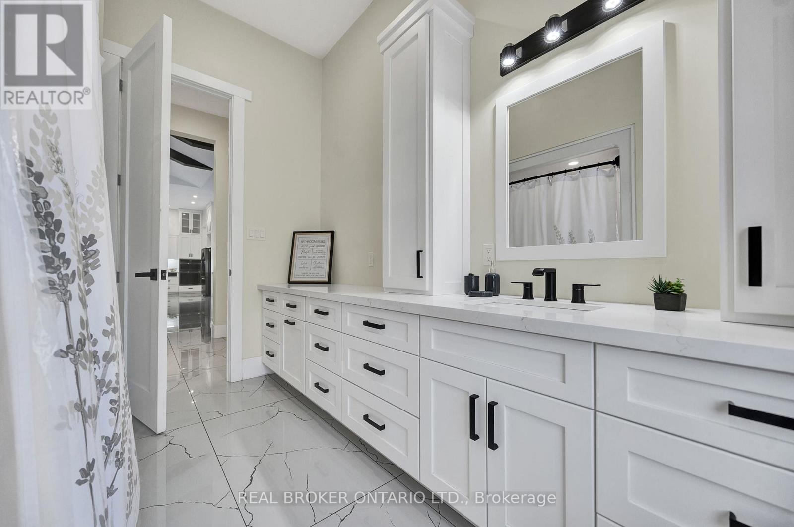 43583 Fischer Line, Huron East, Ontario  N0G 1H0 - Photo 21 - X12699410