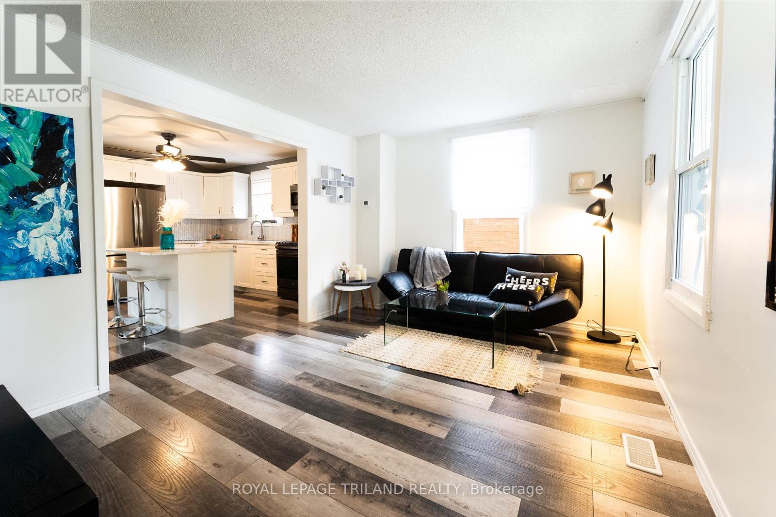 326 Smith Street, Central Elgin, Ontario  N5L 1C6 - Photo 5 - X12989374