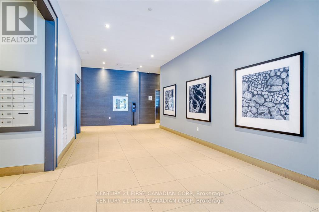 812 - 240 Villagewalk Boulevard, London North, Ontario  N6G 0P6 - Photo 45 - X12989462