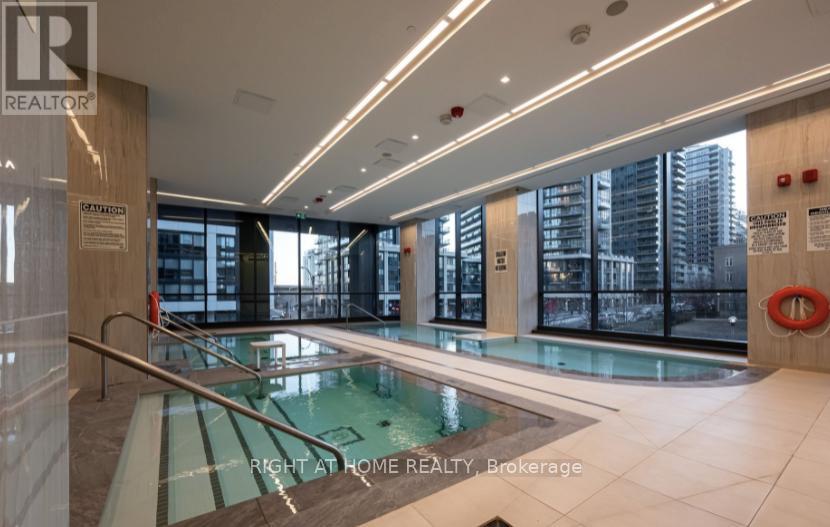 821 - 19 Western Battery Road, Toronto, Ontario  M6K 0E3 - Photo 15 - C12989456