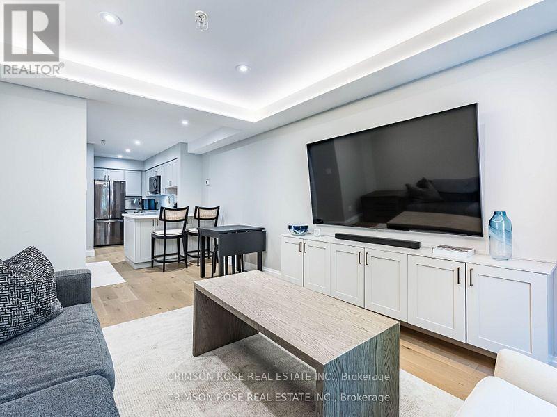 8 - 217 St George Street, Toronto, Ontario  M5R 3S7 - Photo 7 - C12989484