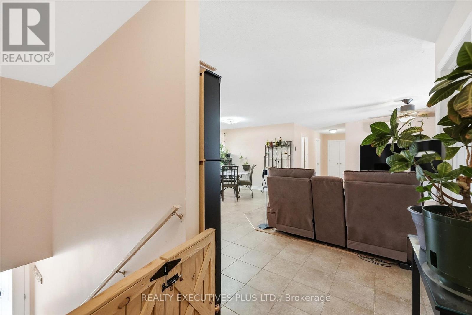 6 - 41 Main Street, The Nation, Ontario  K0A 2M0 - Photo 4 - X12989376