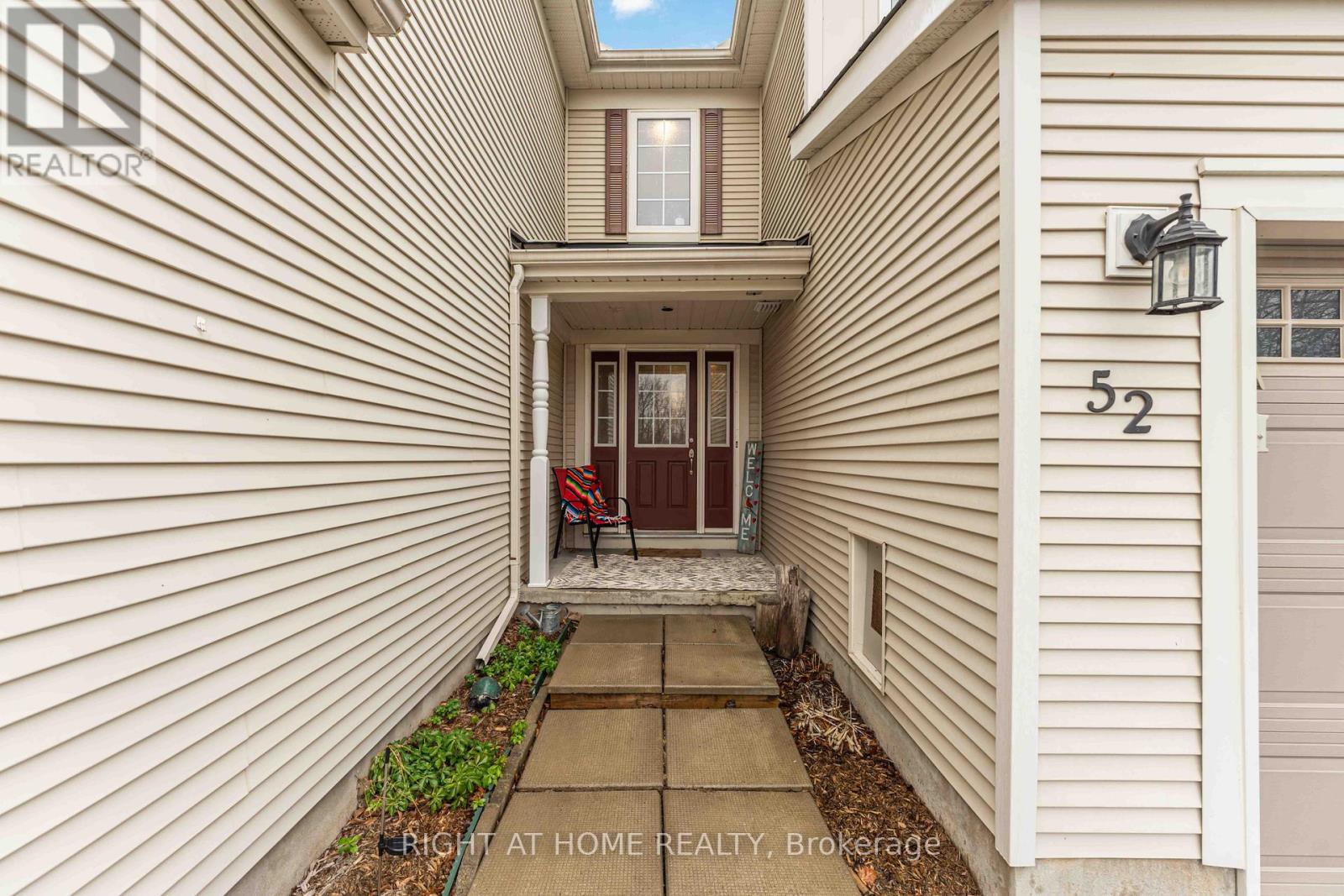 52 Fieldberry Private, Ottawa, Ontario  K2J 5E8 - Photo 2 - X12989438