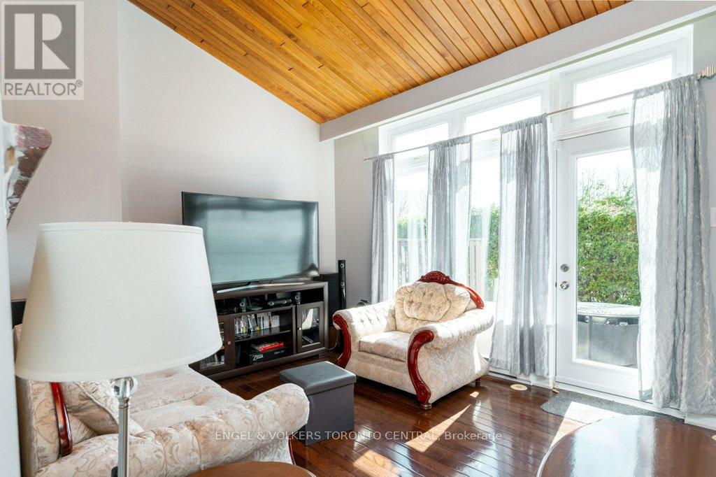 66 - 351 Military Trail, Toronto, Ontario  M1E 4E5 - Photo 7 - E12989428